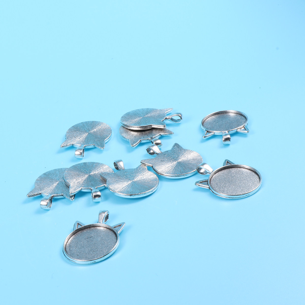 10 Piezas de Bases para Colgan - Jewelry Making With Resin reseña y precio