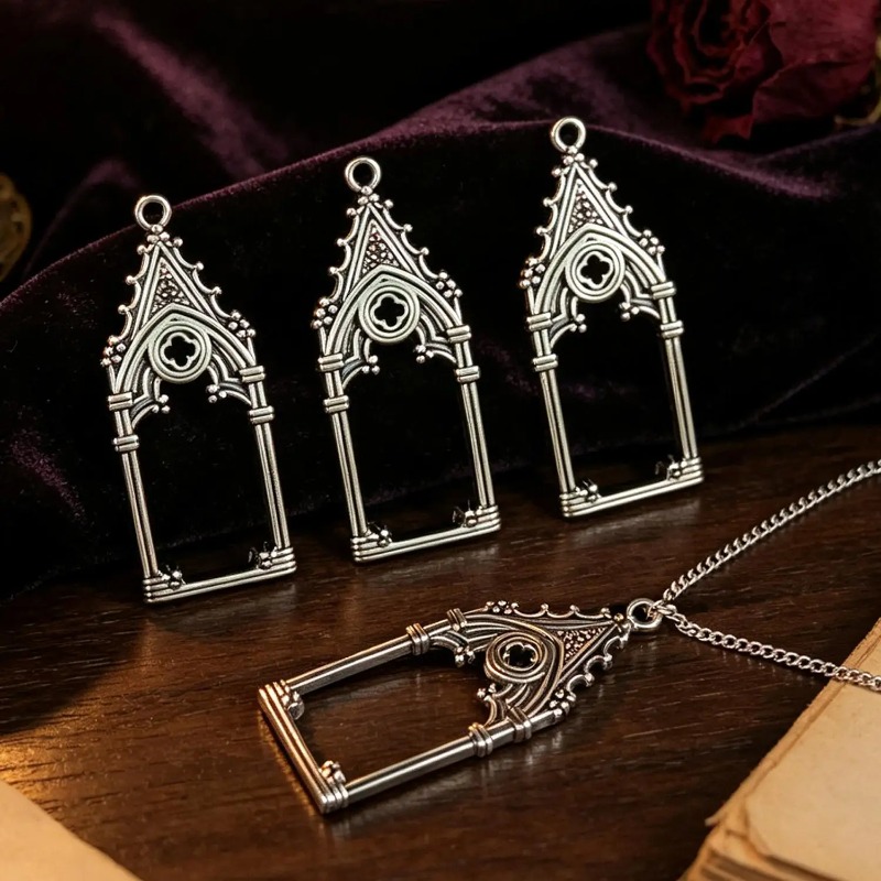 2027 Nuevo Colgante Gótico Vin - Jewelry Making Newcastle reseña y precio